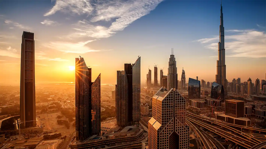 Top Reasons to Invest in Dubai Real Estate in 2025